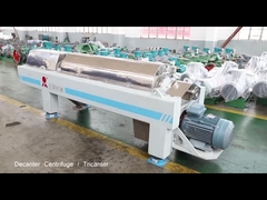 Η τριφασική υψηλή ικανότητα διαχωριστών νερού λάσπης πετρελαίου υποβάλλει σε φυγοκέντρωση