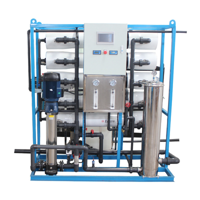 Αυτόματο καθαρίζοντας σύστημα 4000L/H νερού ελέγχου RO PLC για την παροχή νερού ξενοδοχείων